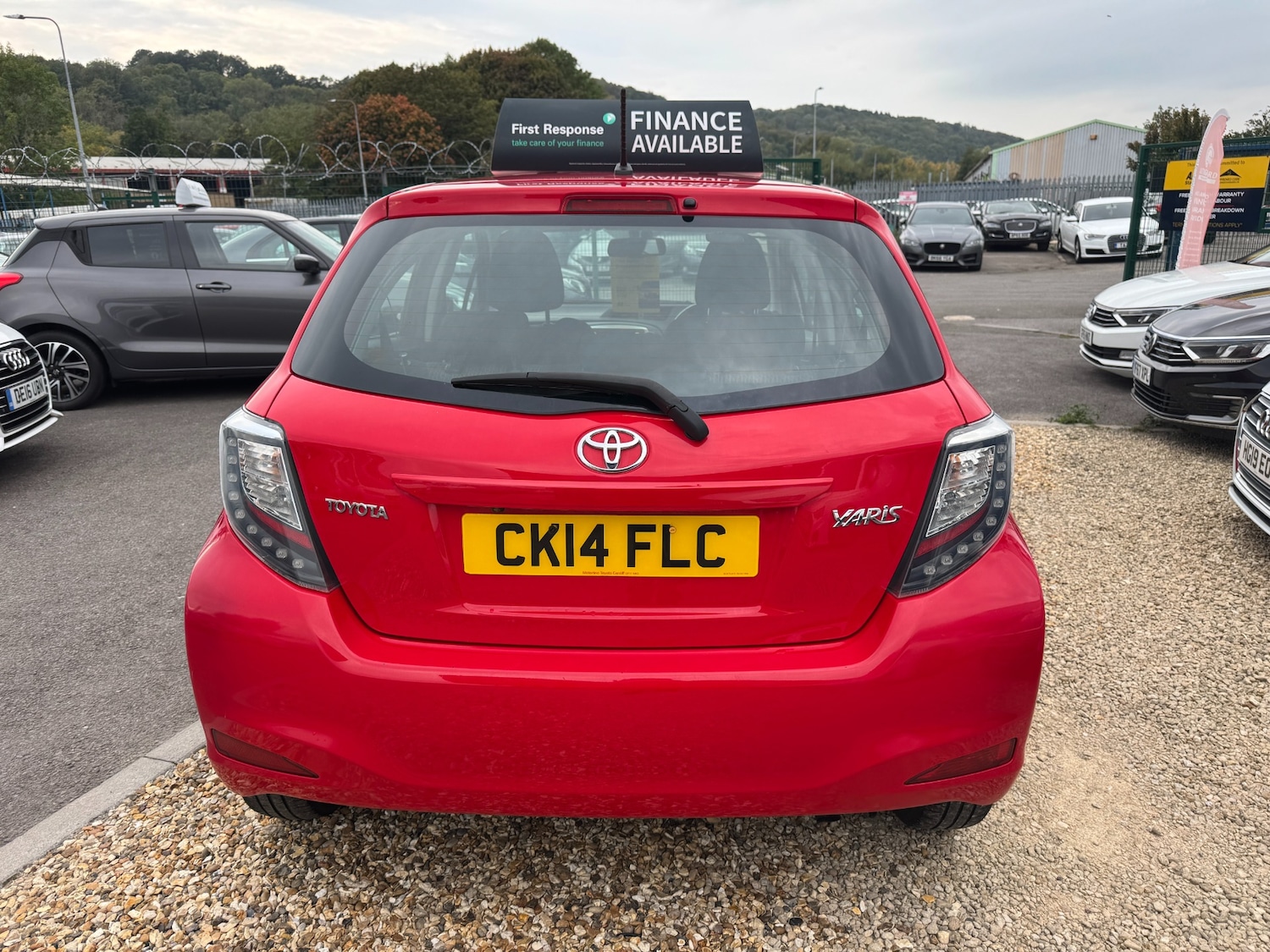 Used Toyota Yaris 2014 for sale - 76159261: Photo 7