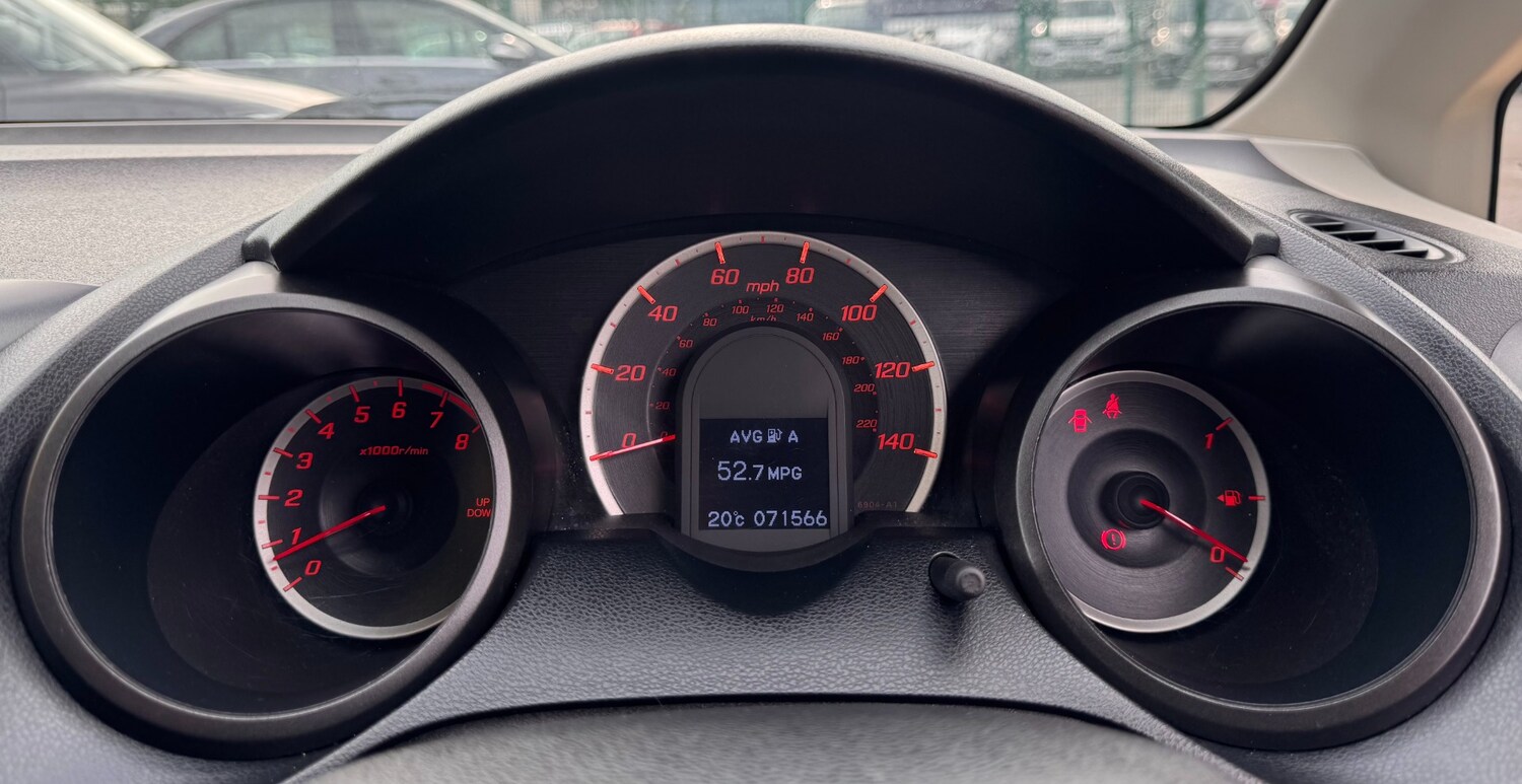 Vehicle 29