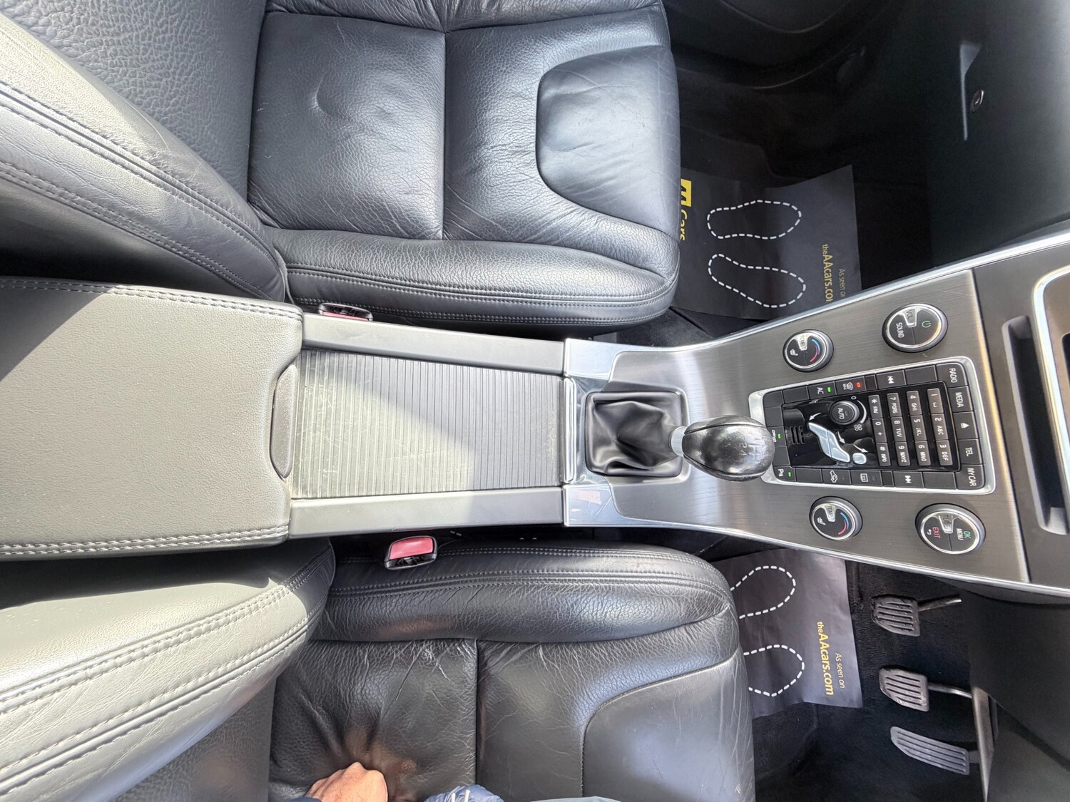 Used Volvo V60 2012 for sale - 77950333: Photo 33