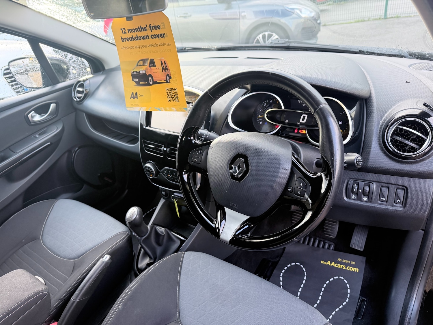 Used Renault Clio 2015 for sale - 78107967: Photo 36