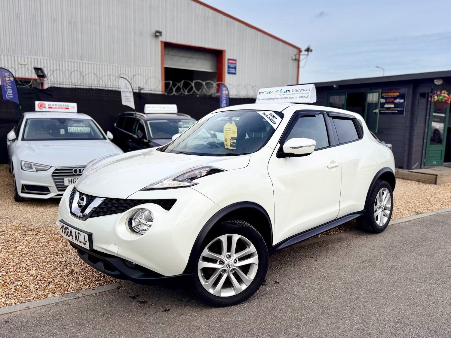 Used Nissan Juke 2014 for sale - 76598810: Photo 3