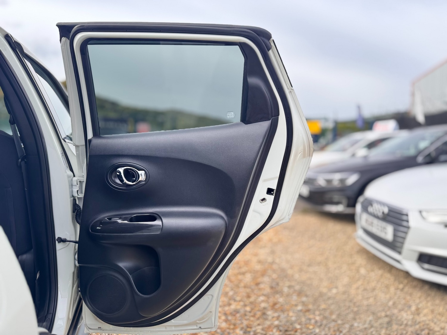 Used Nissan Juke 2014 for sale - 76598810: Photo 37