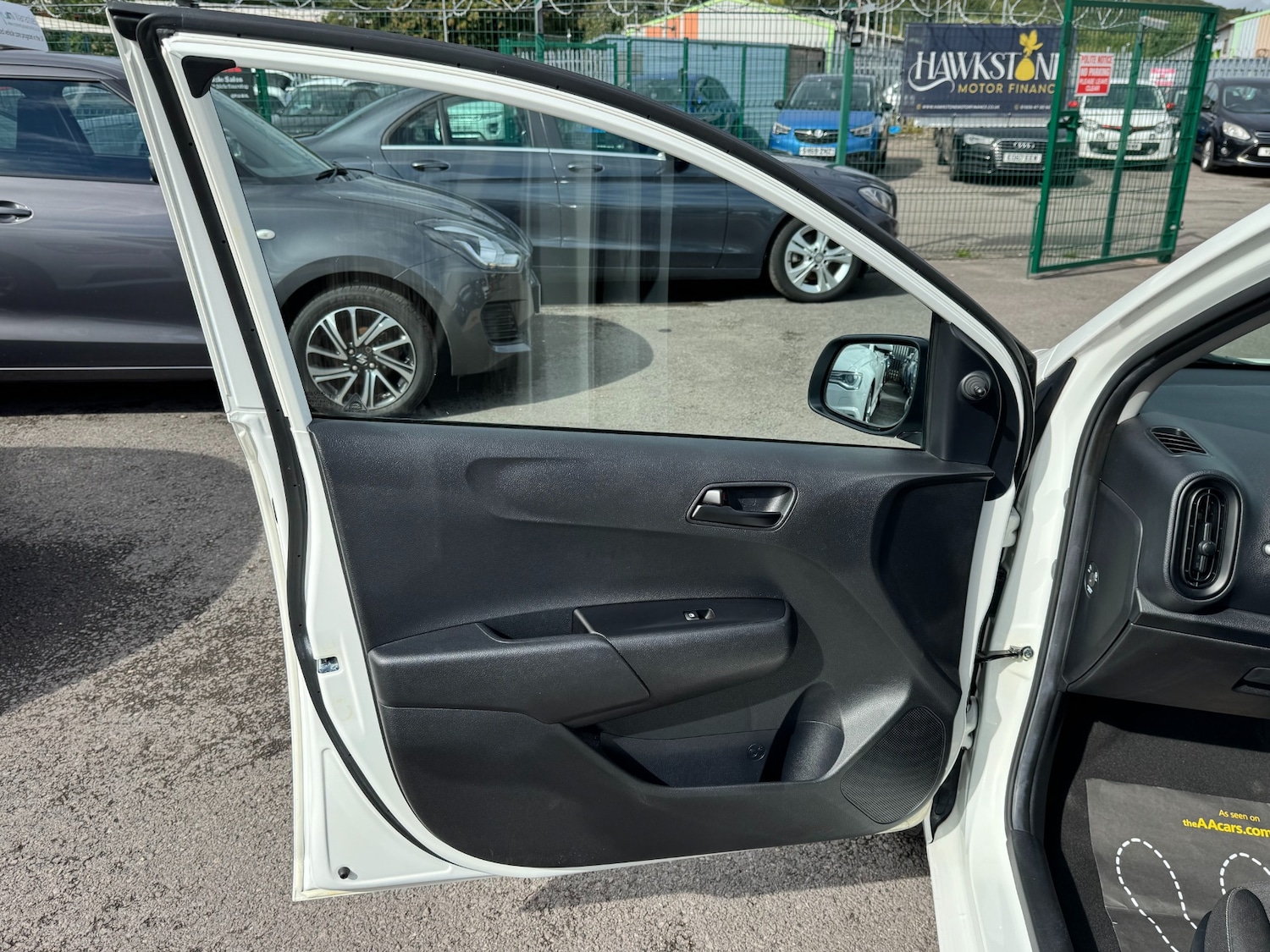 Used Kia Picanto 2018 for sale - 76159684: Photo 39