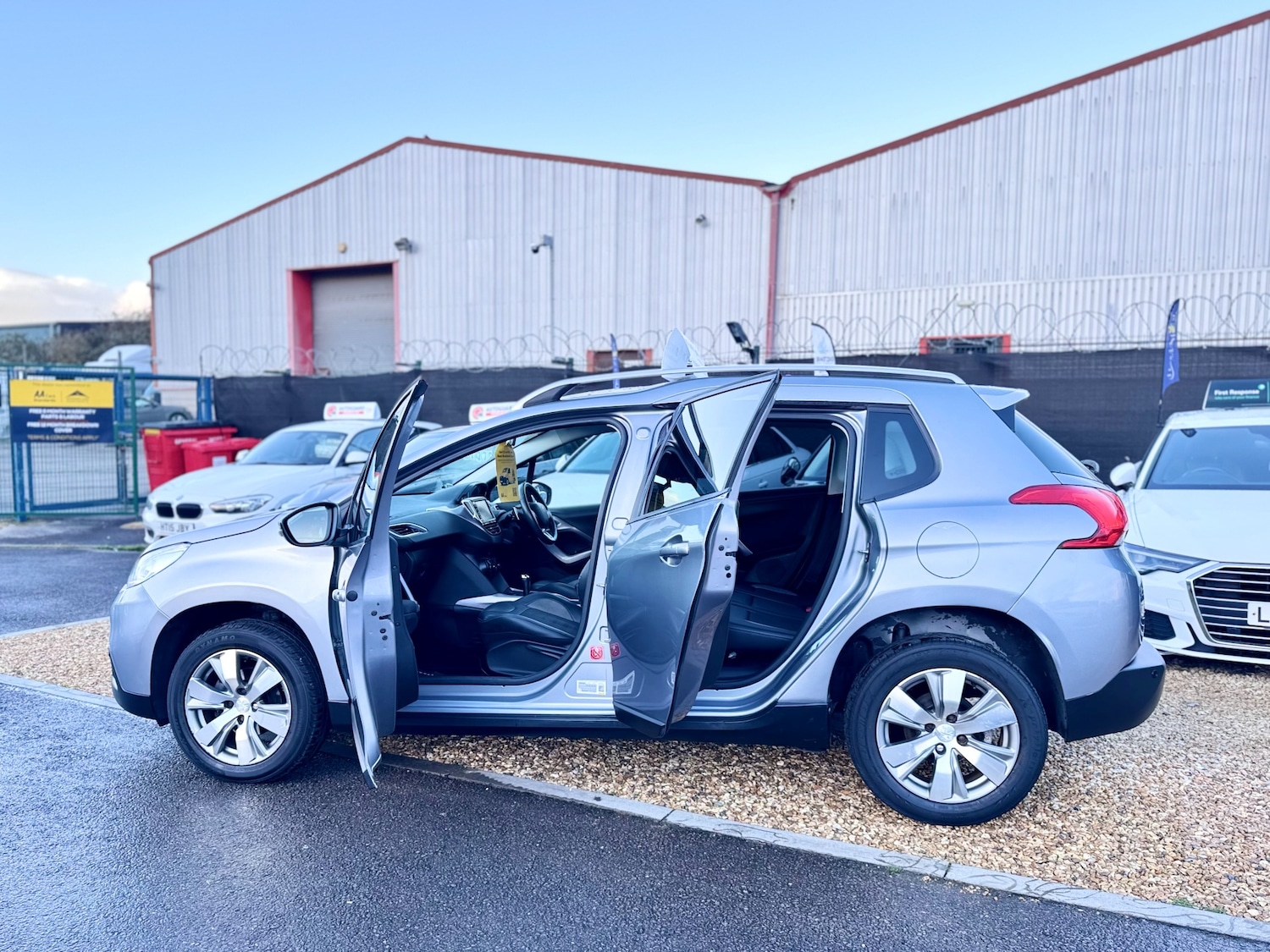 Used Peugeot 2008 2014 for sale - 77051734: Photo 44