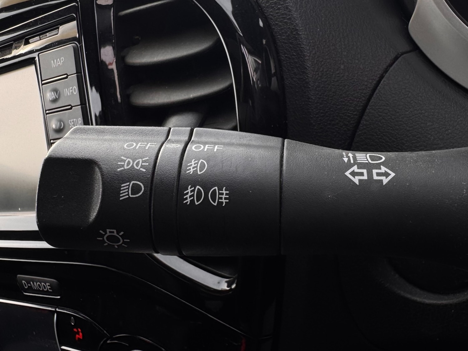 Used Nissan Juke 2014 for sale - 76681921: Photo 32