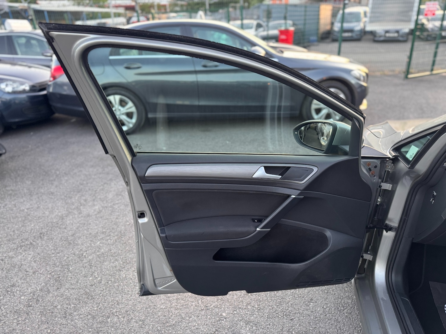 Used Volkswagen Golf 2013 for sale - 76192577: Photo 39