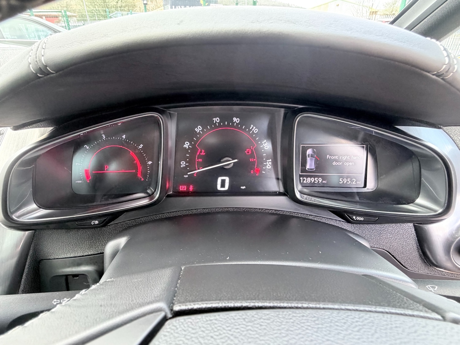 Used Citroen DS5 2013 for sale - 77641076: Photo 30