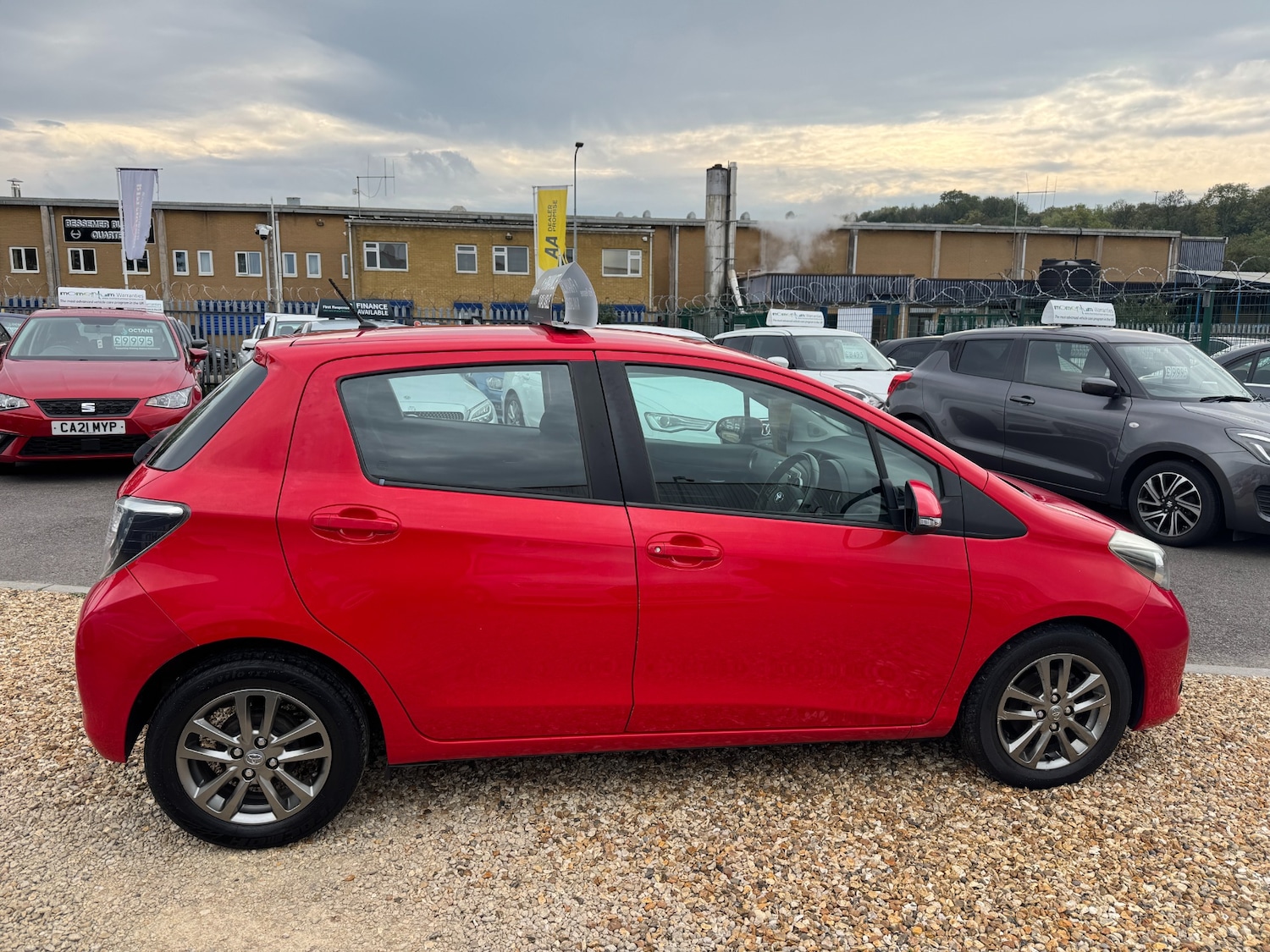 Used Toyota Yaris 2014 for sale - 76384191: Photo 11