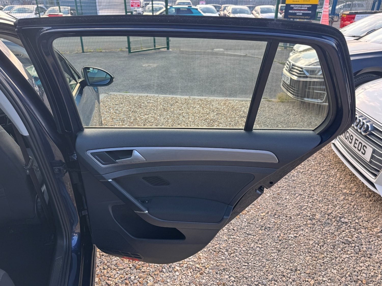 Used Volkswagen Golf 2015 for sale - 76541753: Photo 33