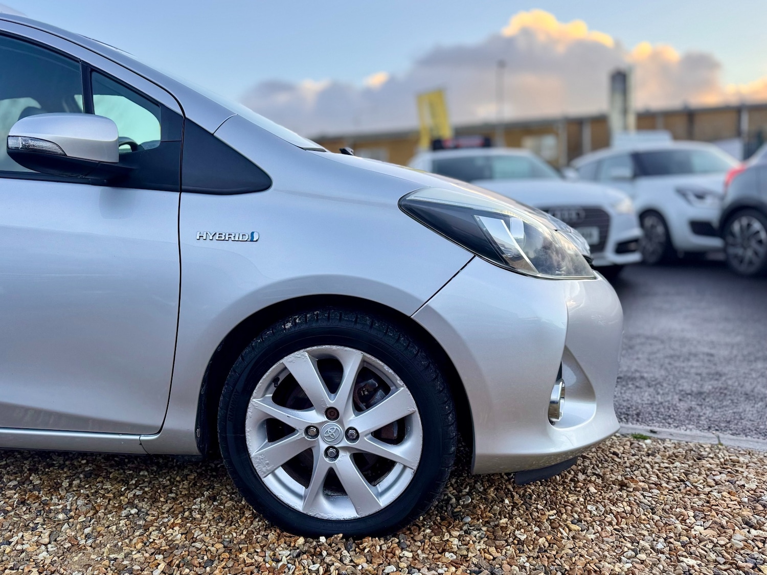 Used Toyota Yaris 2012 for sale - 76445315: Photo 21