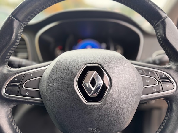 Used Renault Megane 2016 for sale - 76302500: Photo 30