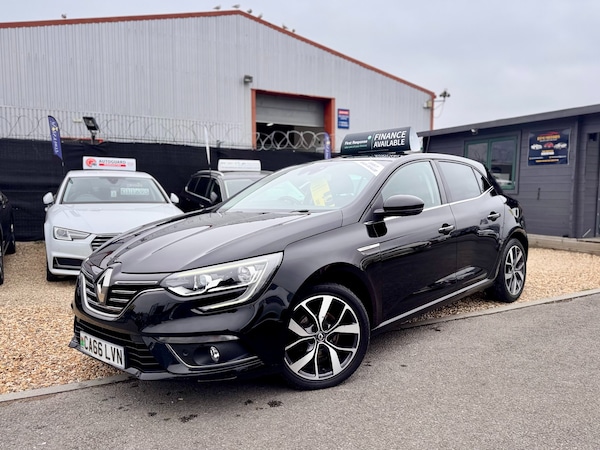 Used Renault Megane 2016 for sale - 76302500: Photo 3