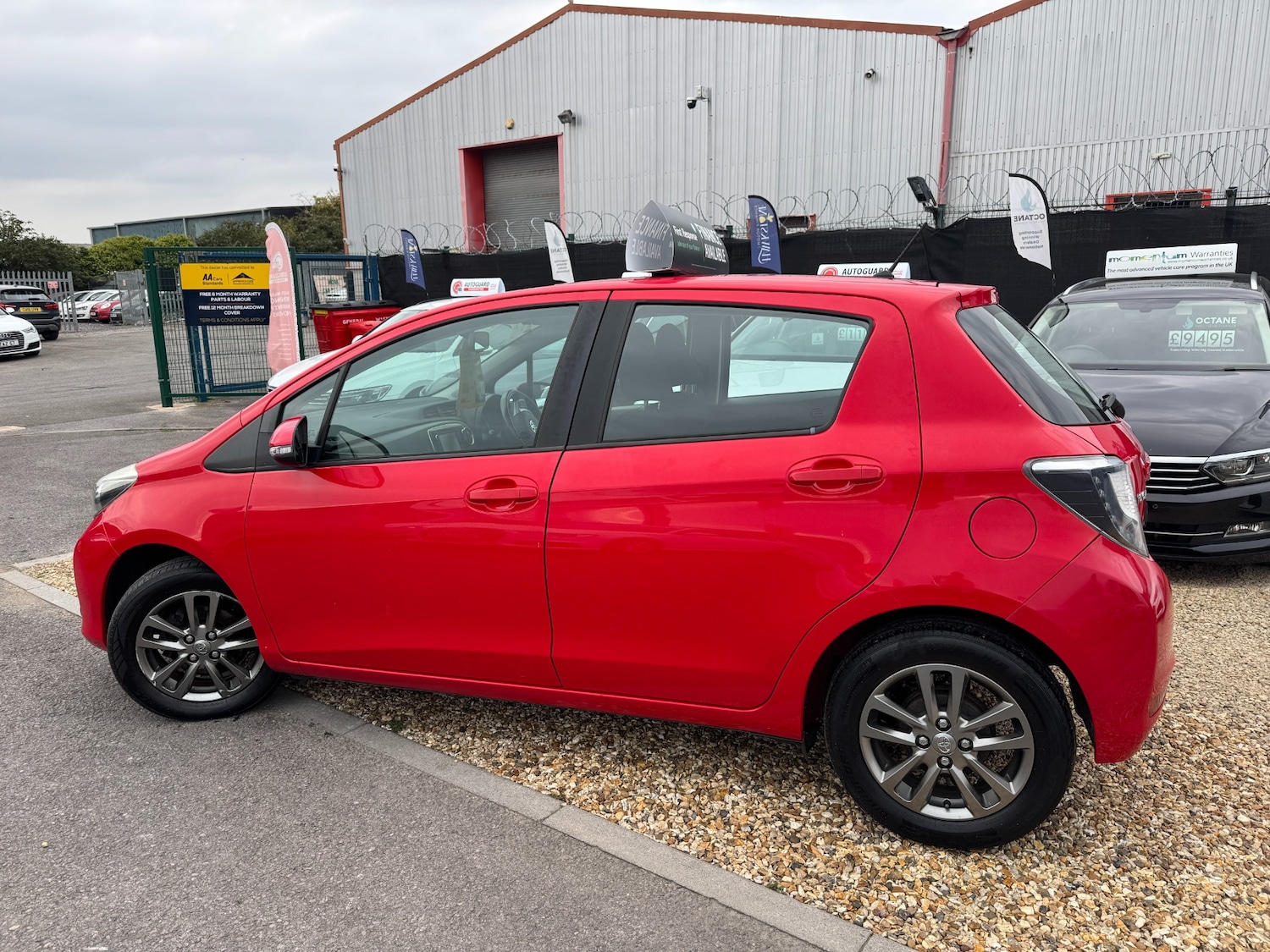 Used Toyota Yaris 2014 for sale - 76422084: Photo 6