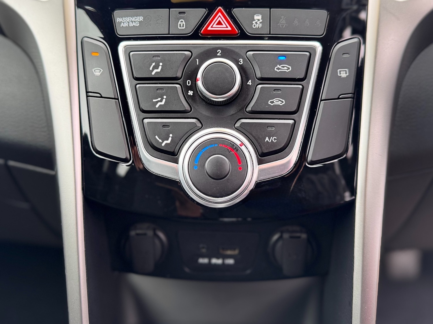 Used Hyundai i30 2013 for sale - 76507848: Photo 37