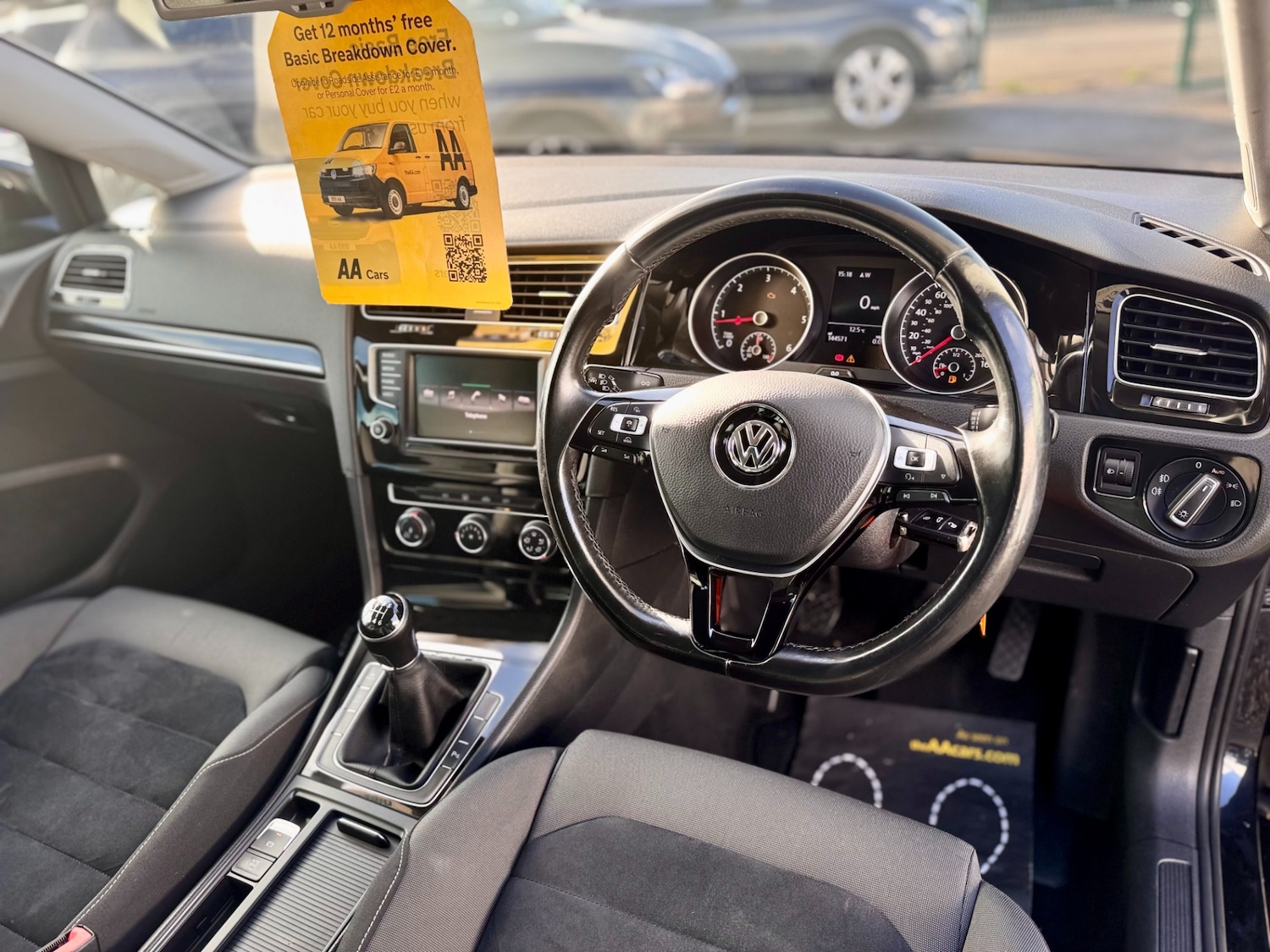 Used Volkswagen Golf 2015 for sale - 76859576: Photo 37