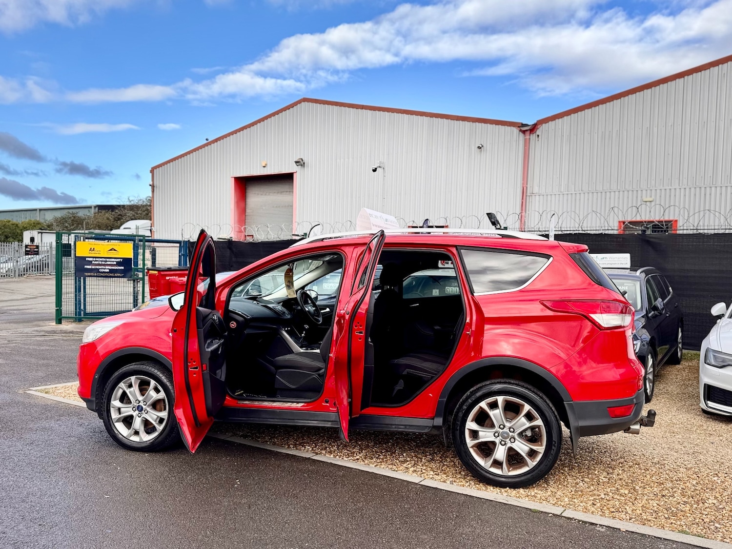 Used Ford Kuga 2014 for sale - 77014703: Photo 44