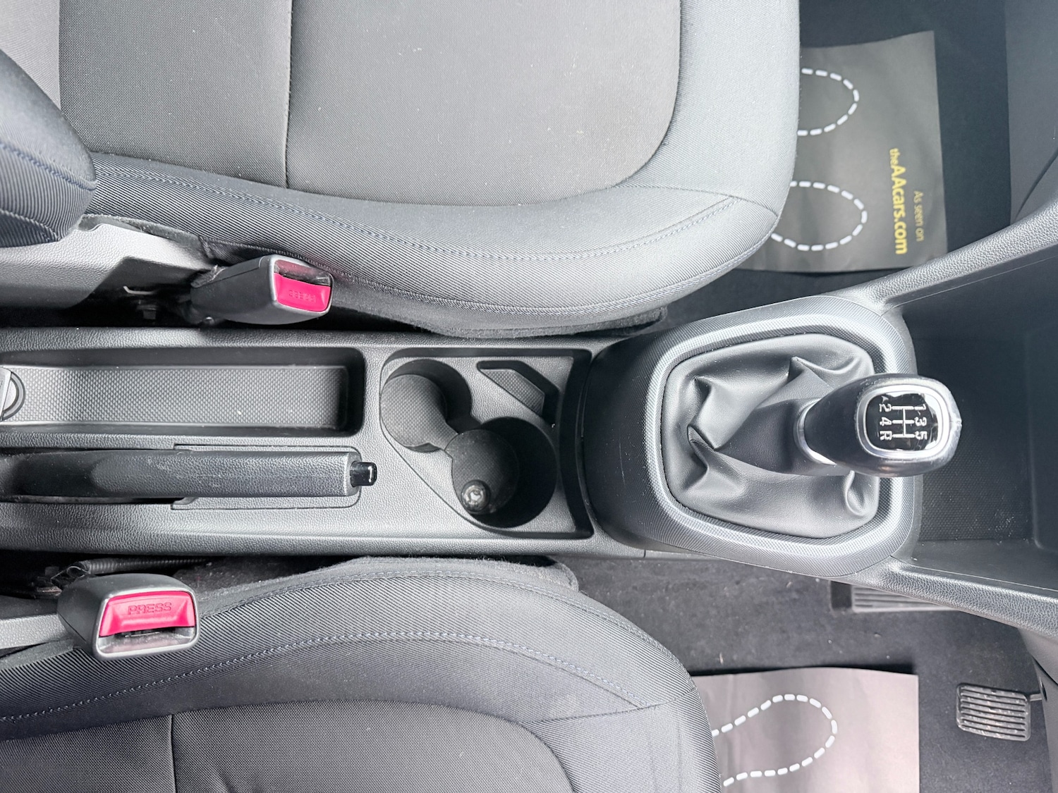 Used Hyundai i10 2018 for sale - 78067033: Photo 35