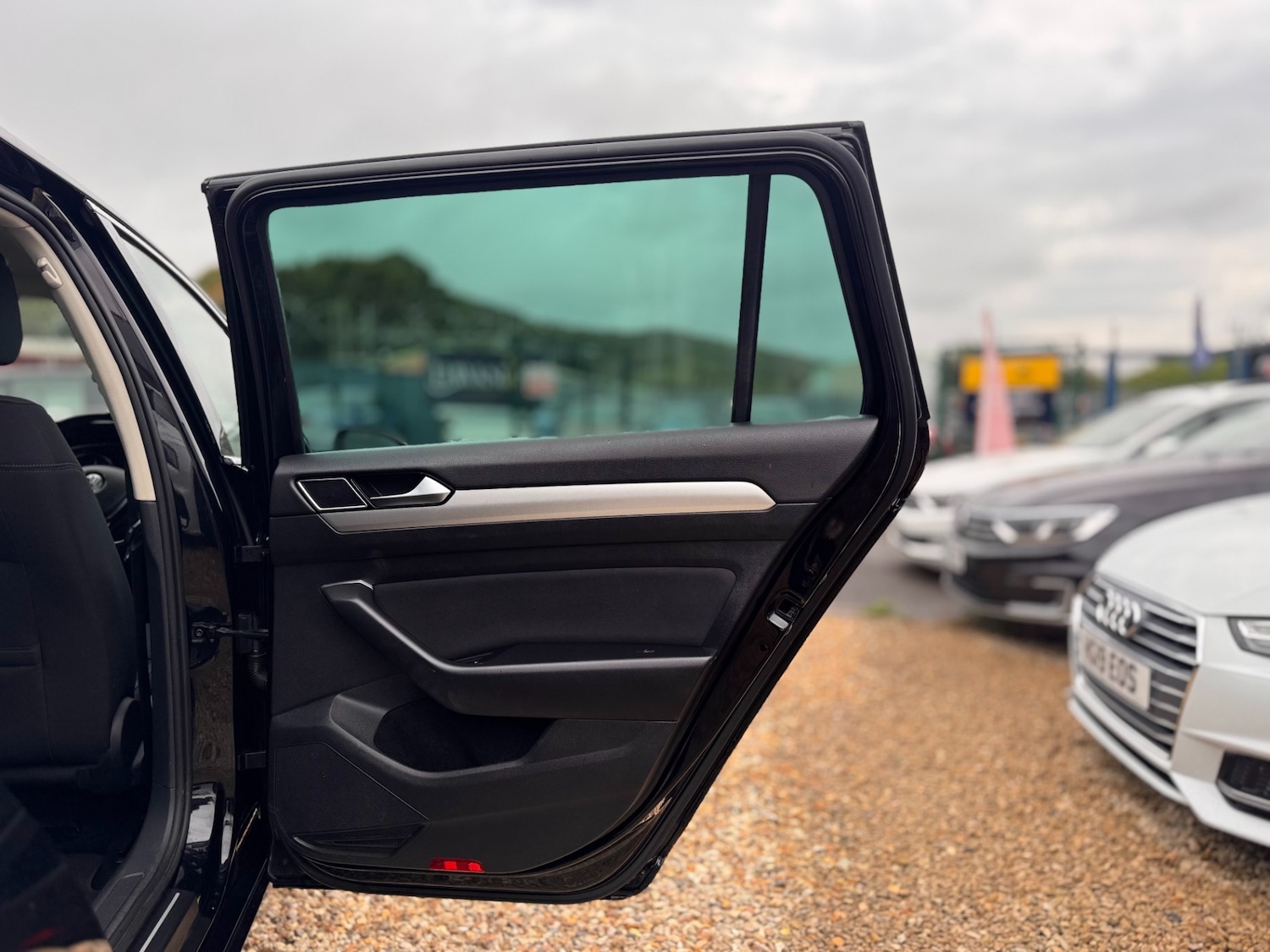 Used Volkswagen Passat 2018 for sale - 76600045: Photo 39