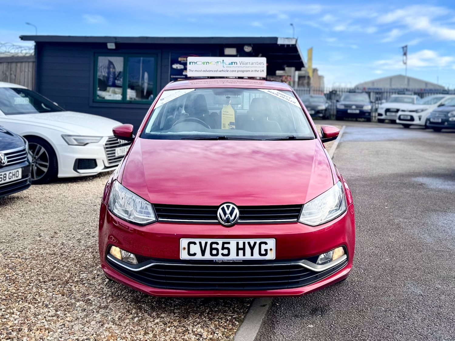Used Volkswagen Polo 2015 for sale - 77379404: Photo 2