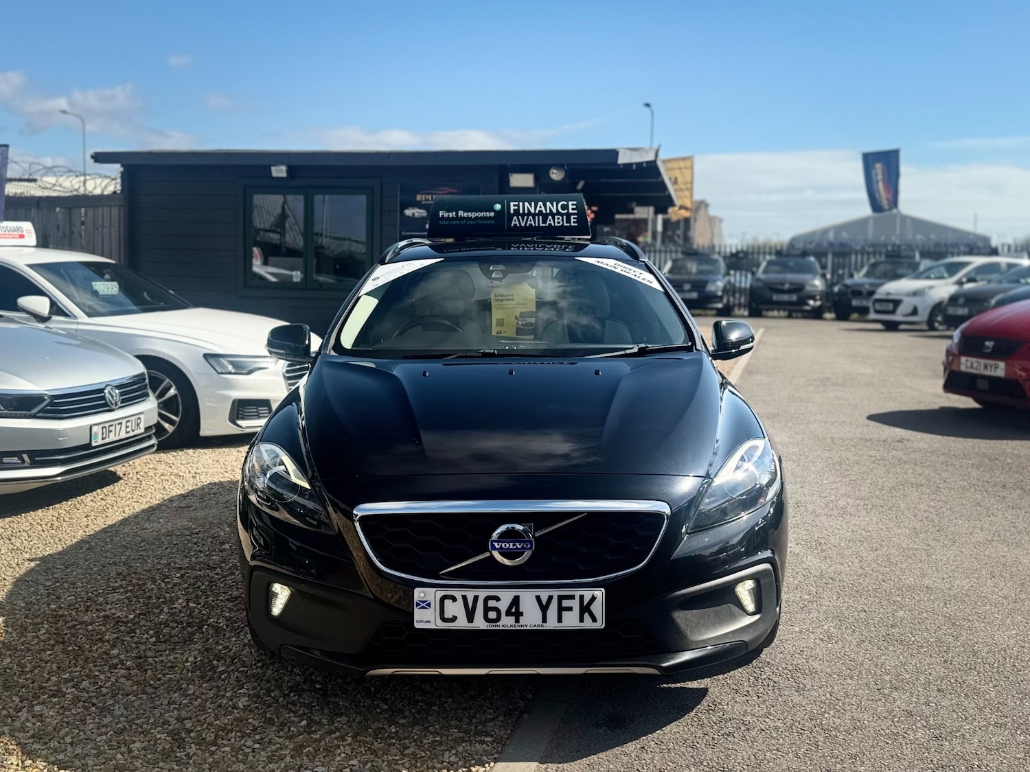 Used Volvo V40 2014 for sale - 78144695: Photo 2