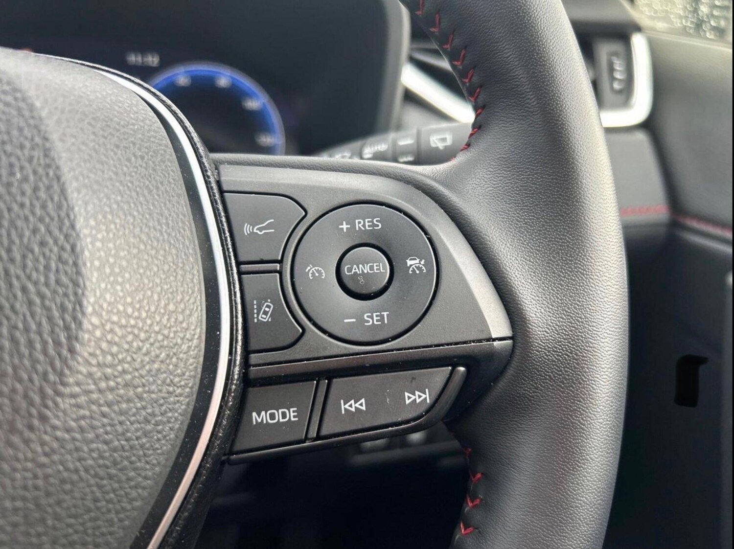 Used Toyota RAV4 for sale - 77425999: Photo 23