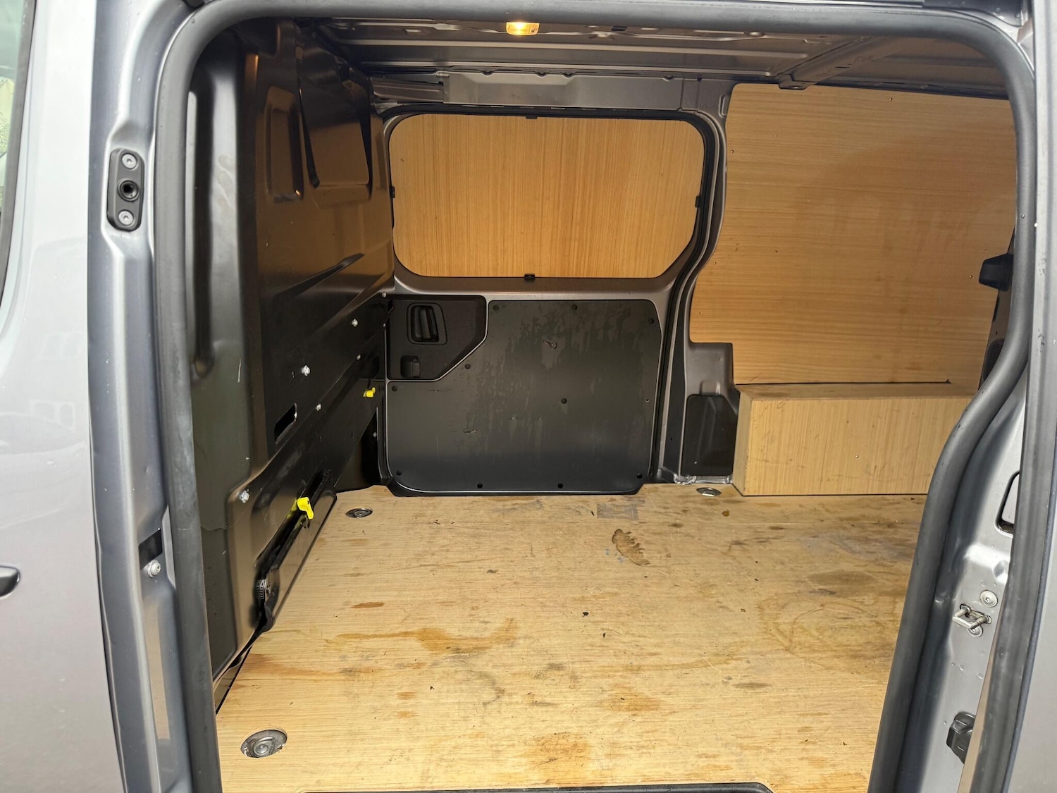 Used Vauxhall Vivaro 2023 for sale - 76865402: Photo 8