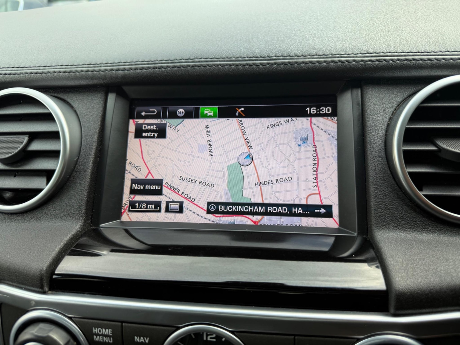 Used Land Rover Discovery 2016 for sale - 76623132: Photo 12