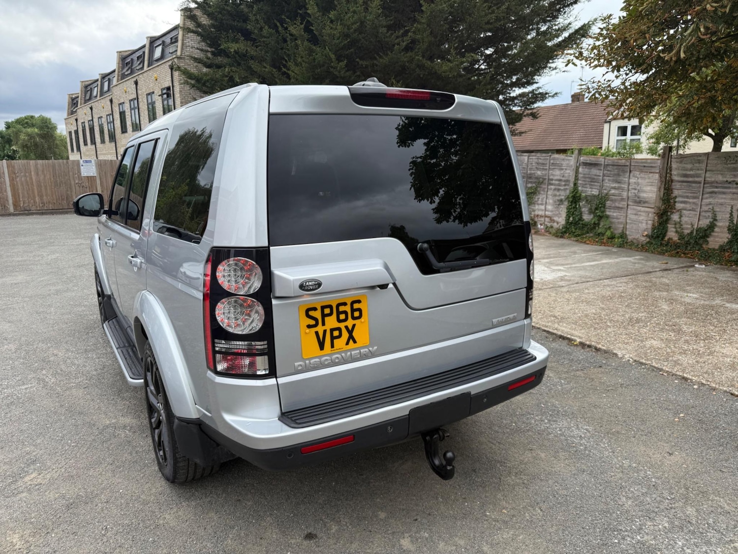 Used Land Rover Discovery 2016 for sale - 76623132: Photo 24