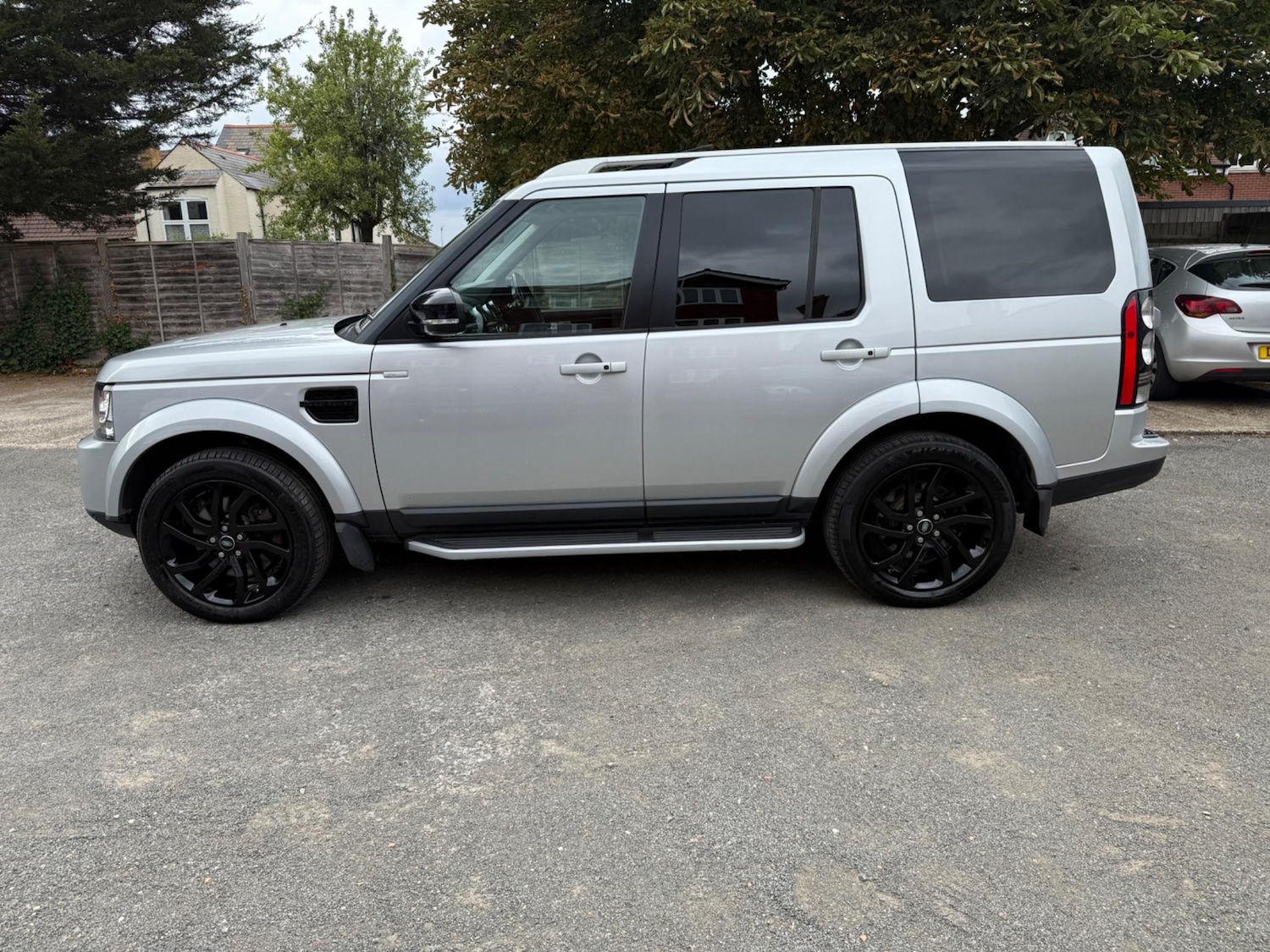 Used Land Rover Discovery 2016 for sale - 76623132: Photo 29