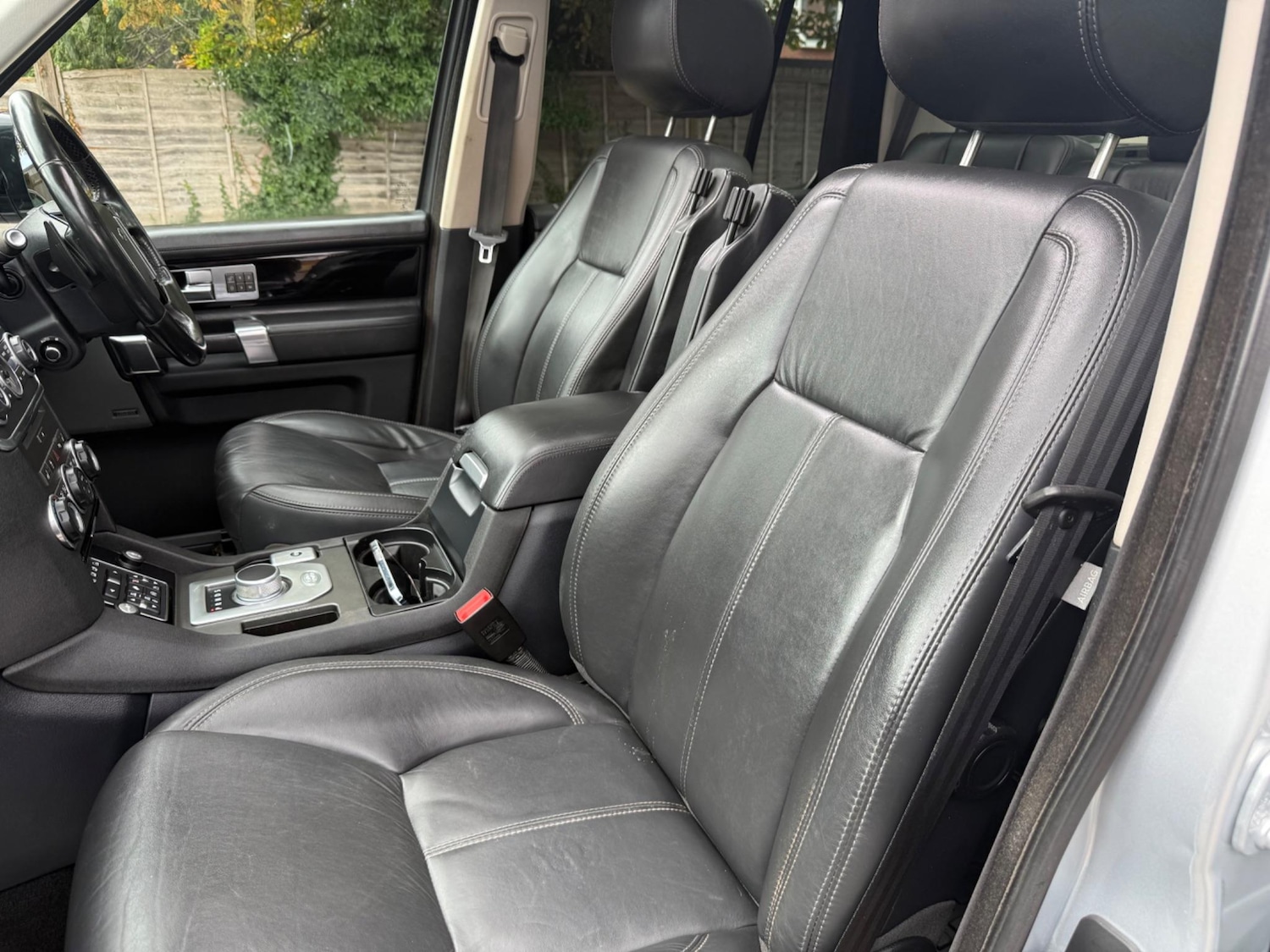 Used Land Rover Discovery 2016 for sale - 76623132: Photo 35