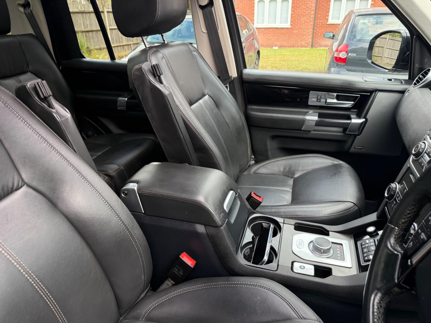 Used Land Rover Discovery 2016 for sale - 76623132: Photo 47