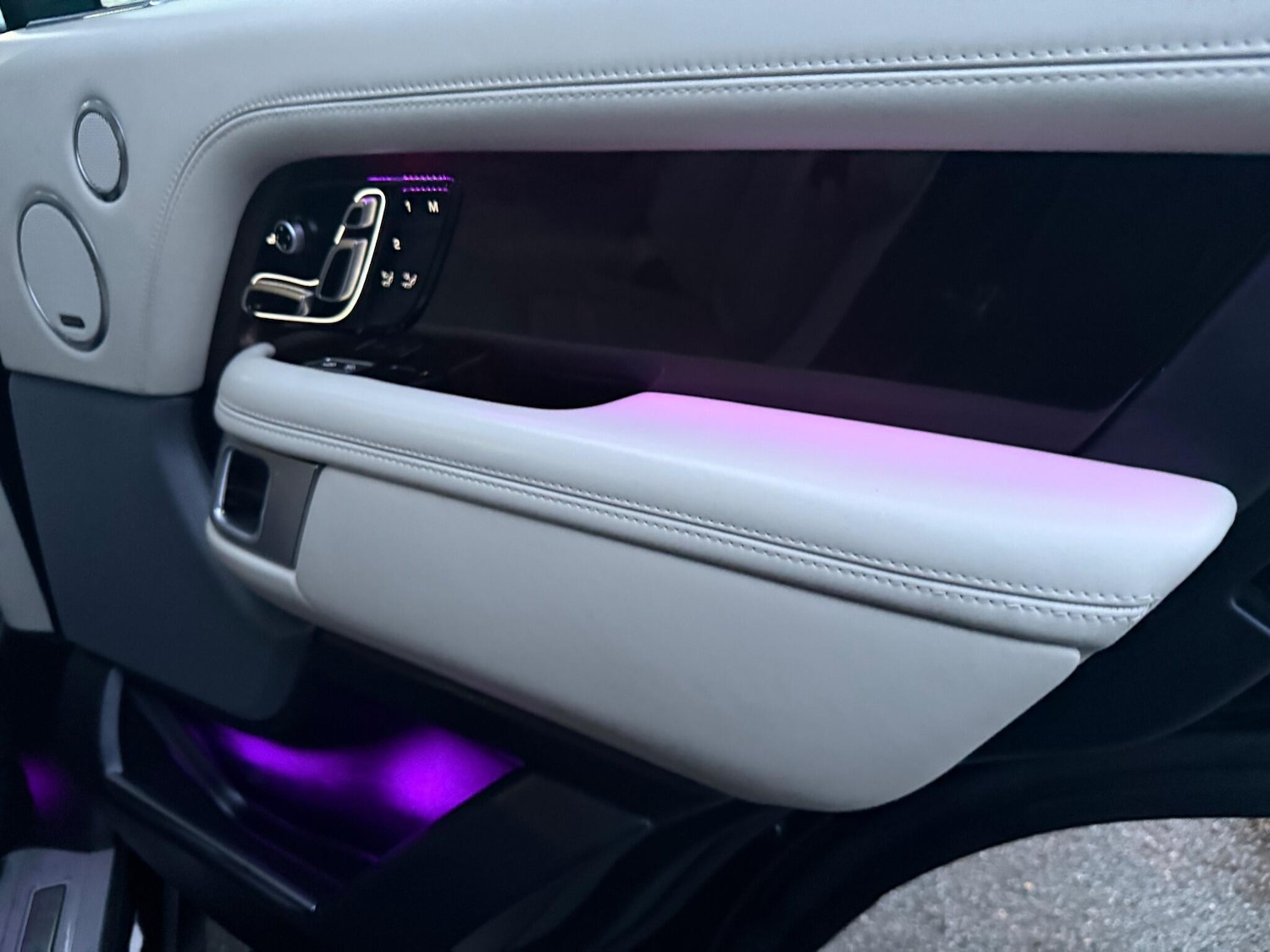 Used Land Rover Range Rover 2020 for sale - 76623144: Photo 50