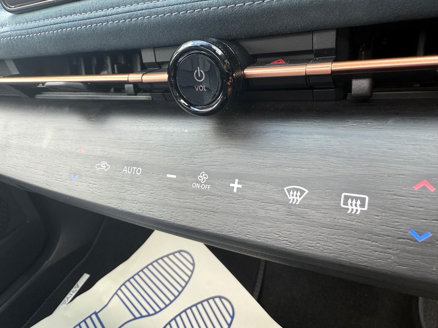 Used Nissan ARIYA 2023 for sale - 76623130: Photo 41