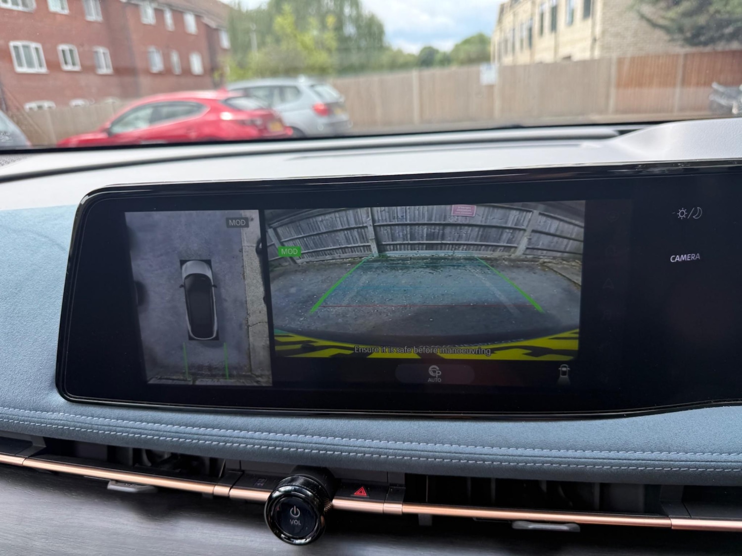 Used Nissan ARIYA 2023 for sale - 76623130: Photo 6