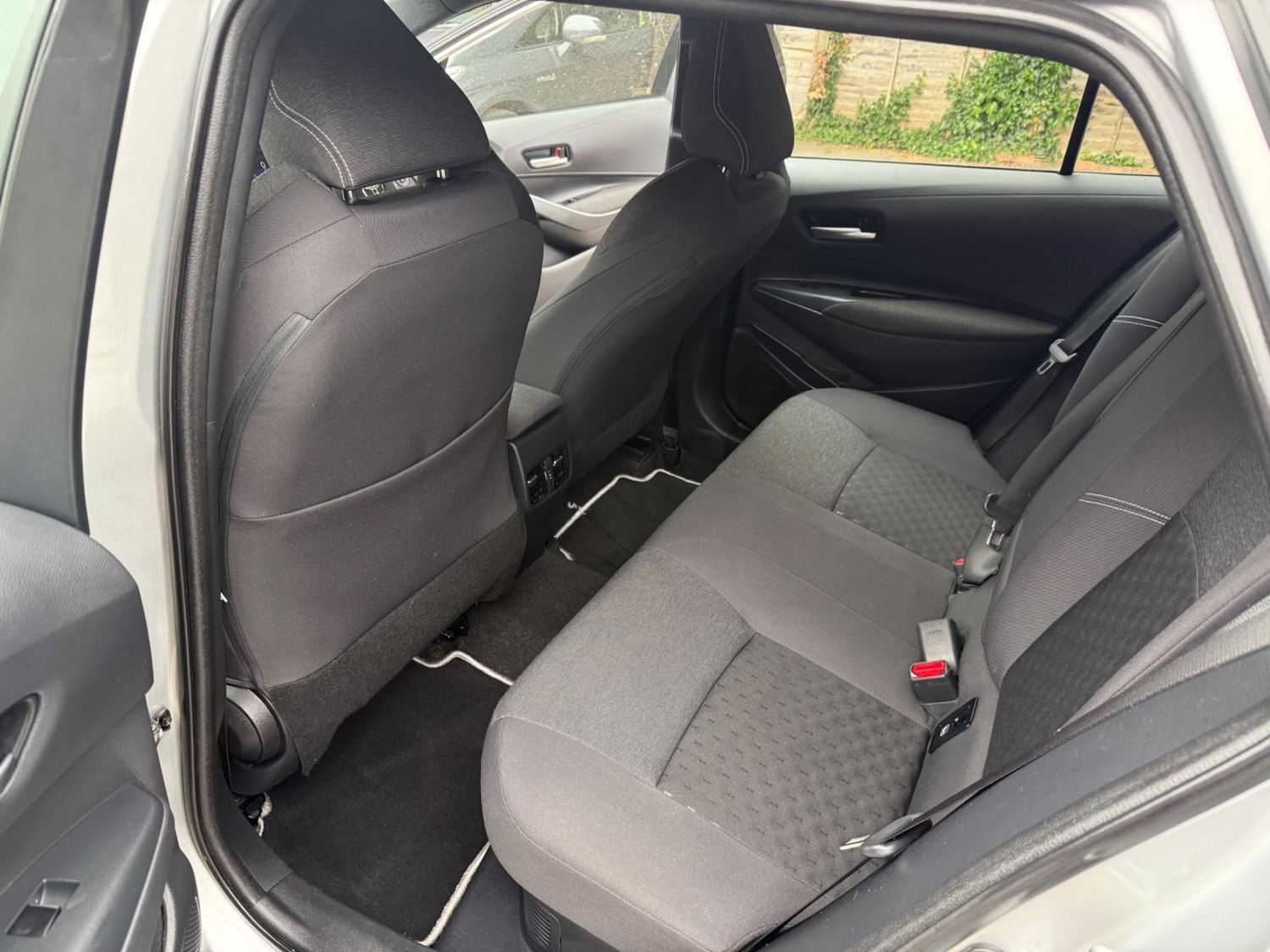 Used Toyota Corolla 2023 for sale - 76623143: Photo 28