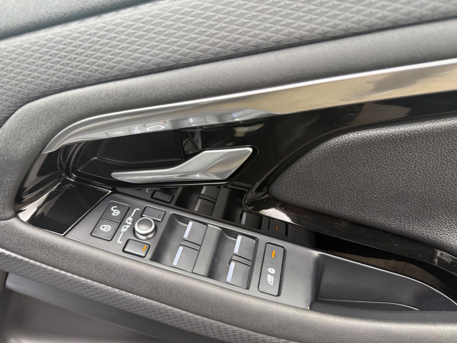 Used Land Rover Range Rover Evoque 2020 for sale - 77549344: Photo 41