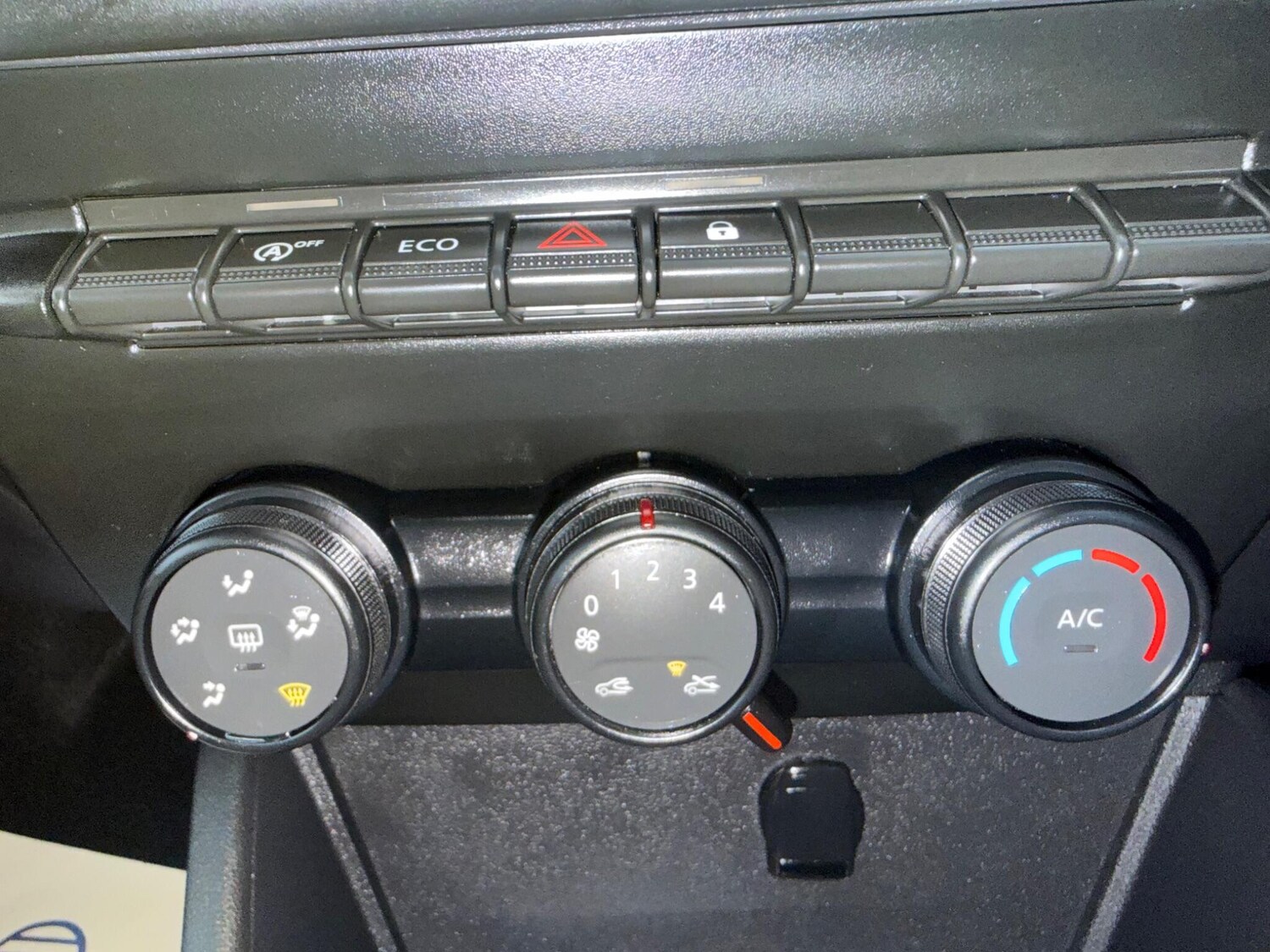 Used Dacia Duster 2022 for sale - 77939630: Photo 39