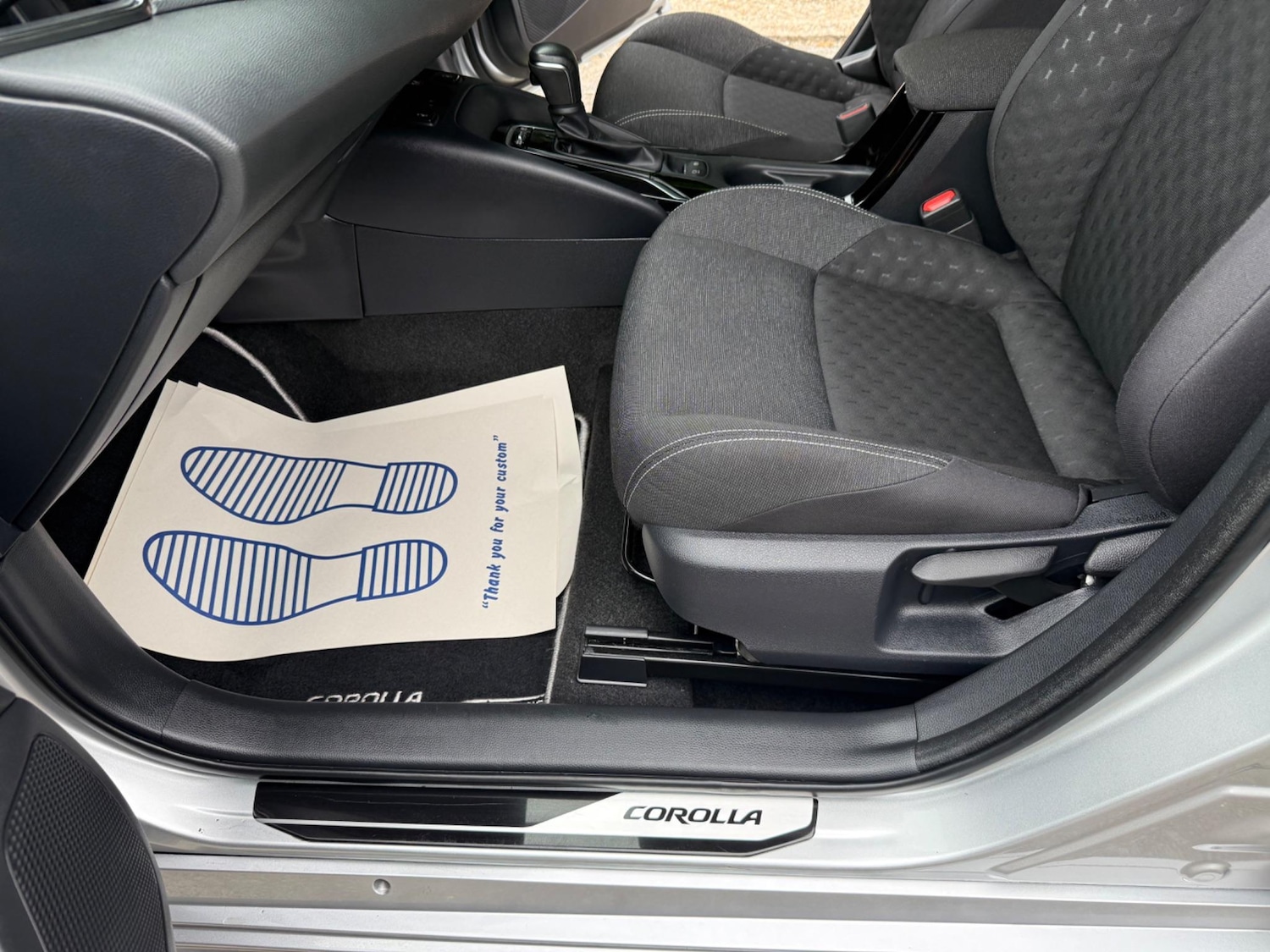 Used Toyota Corolla 2023 for sale - 76987699: Photo 30