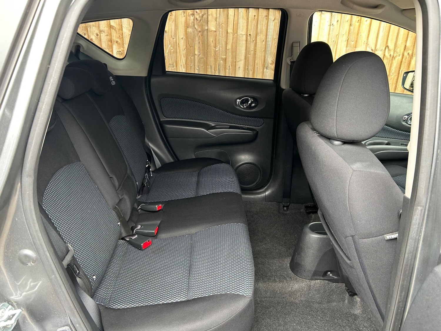 Vehicle 29