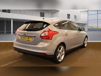 Used Ford Focus 2012 for sale - 75622954: Photo