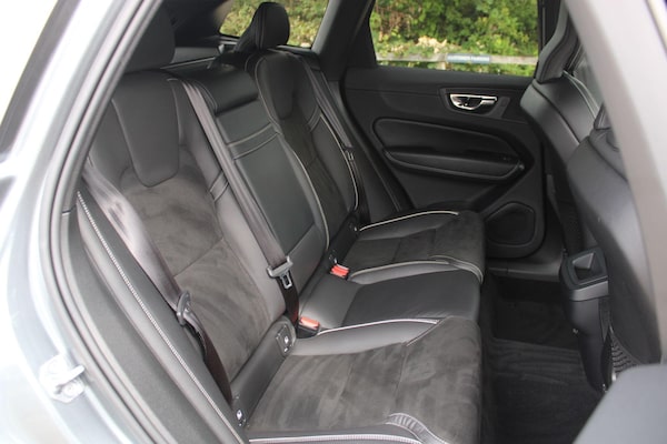 Used Volvo XC60 2018 for sale - 75448531: Photo 10