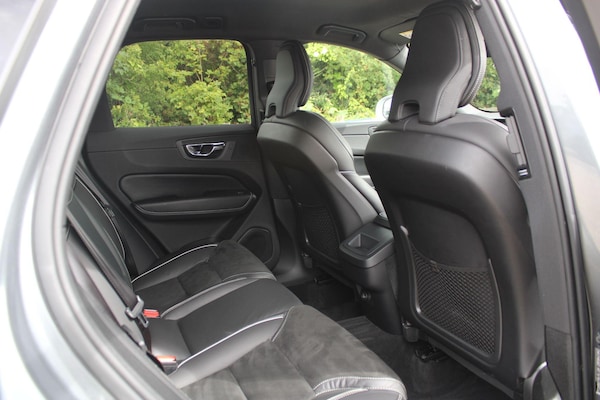 Used Volvo XC60 2018 for sale - 75448531: Photo 11