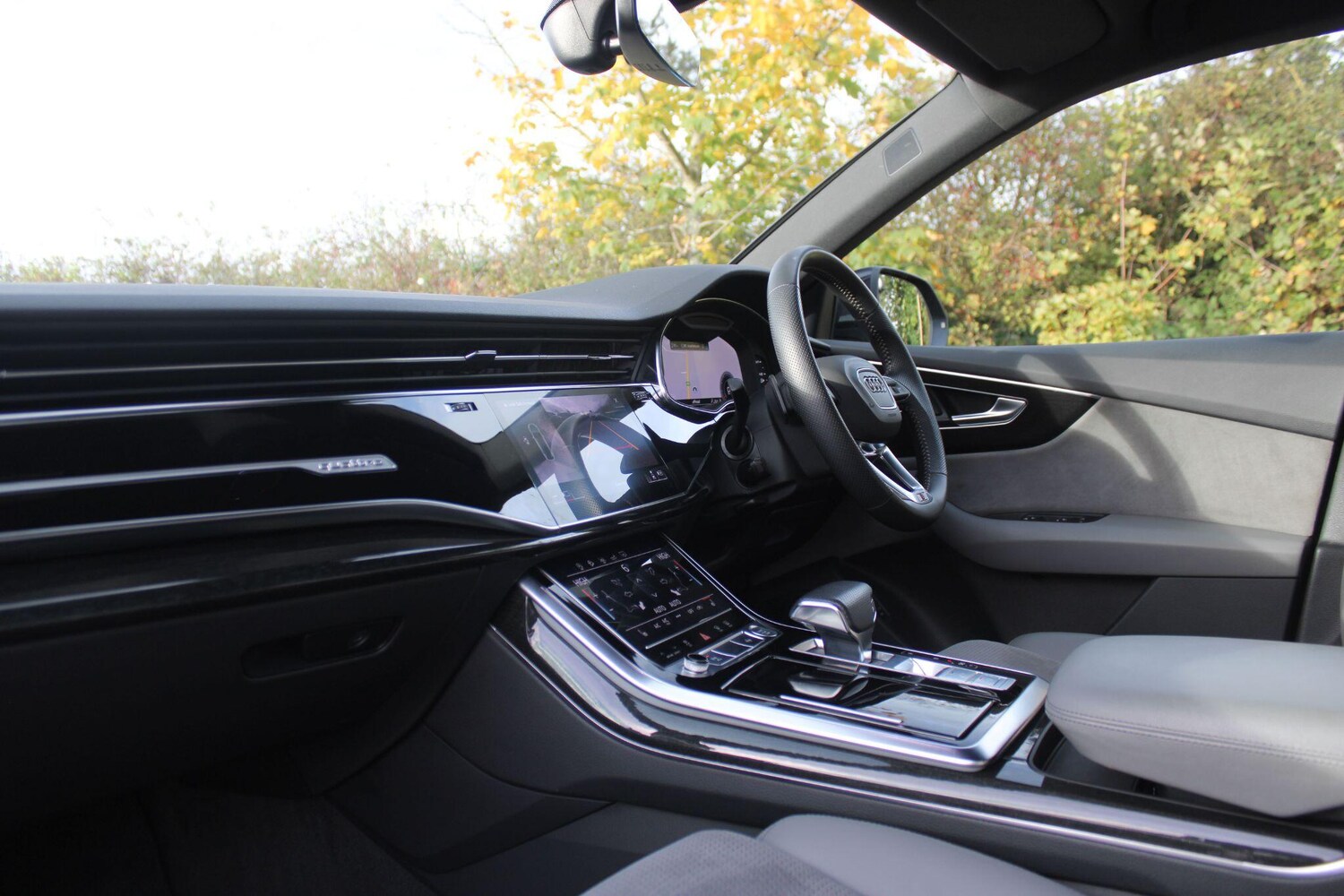 Used Audi Q8 2018 for sale - 76349151: Photo 20