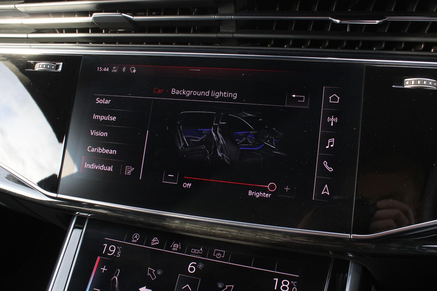 Used Audi Q8 2018 for sale - 76349151: Photo 30