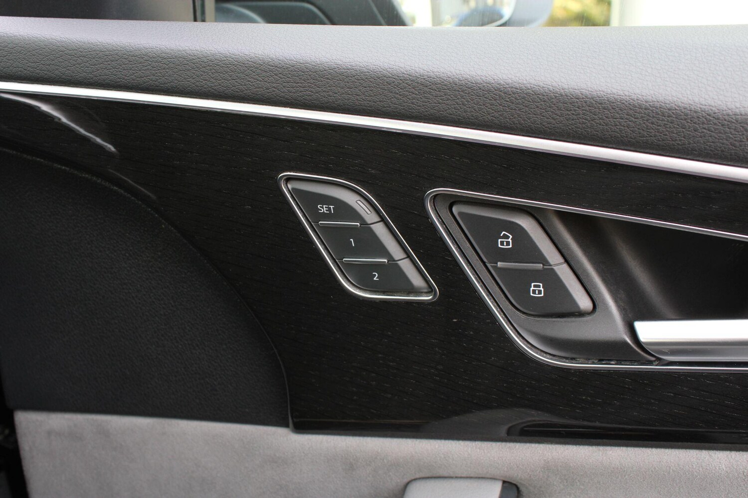 Used Audi Q8 2018 for sale - 76349151: Photo 32