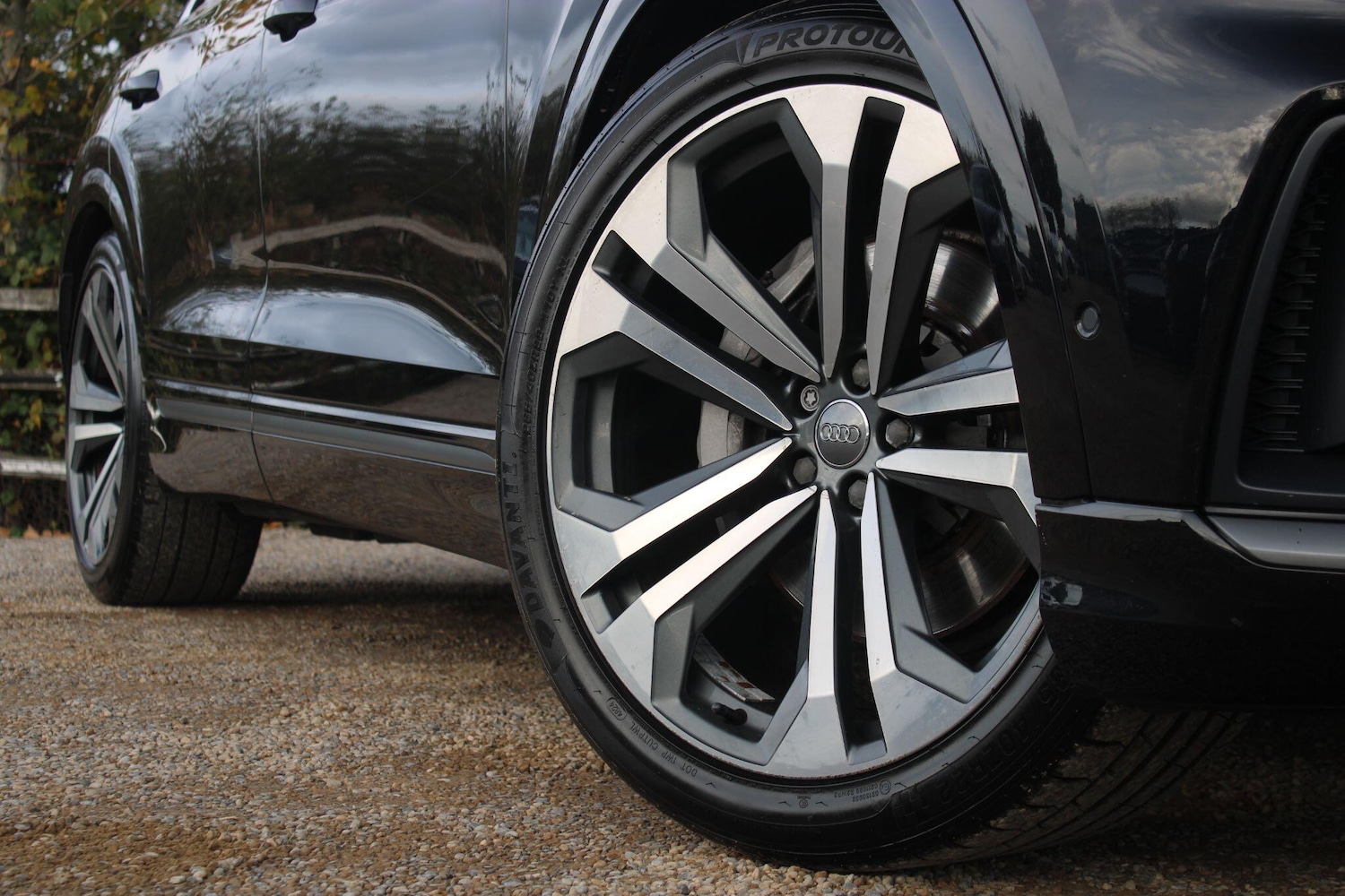 Used Audi Q8 2018 for sale - 76349151: Photo 9