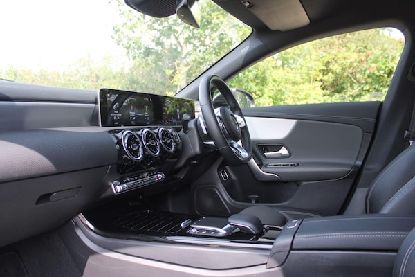 Used Mercedes-Benz CLA 2020 for sale - 75506897: Photo 20