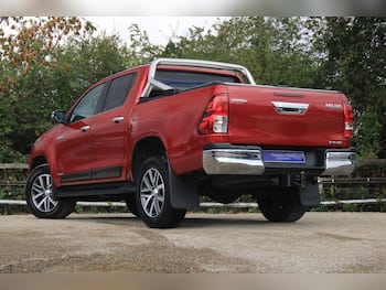 Used Toyota Hilux 2017 for sale - 79821427: Photo