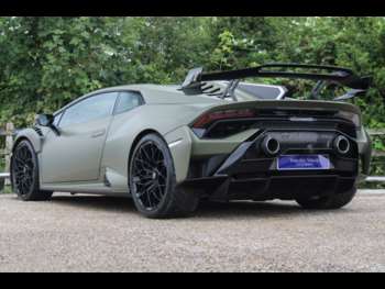 Used Lamborghini Huracan 2023 for sale - 74148391: Photo