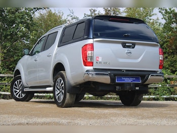 Used Nissan Navara 2019 for sale - 75989781: Photo